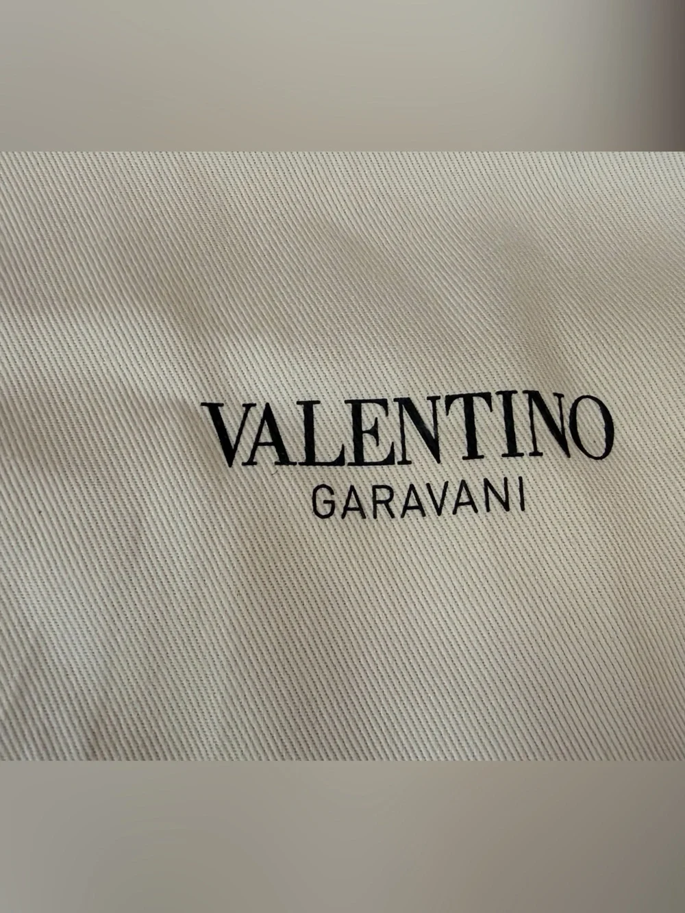 NWOT Valentino Garavani Set of 2 Dust Bag